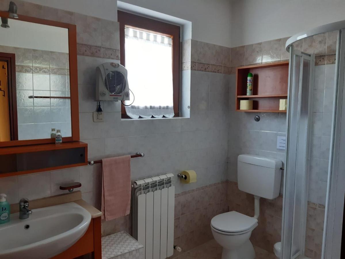 Apartman Lena Umag Exteriör bild